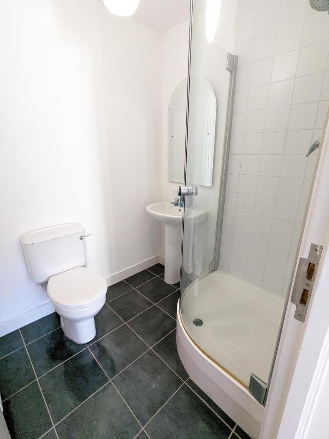 Best Location In Belfast! Free Parking Ngoại thất bức ảnh